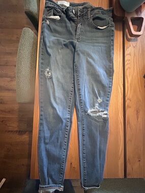GAP Distressed Light Blue Skinny Jeans